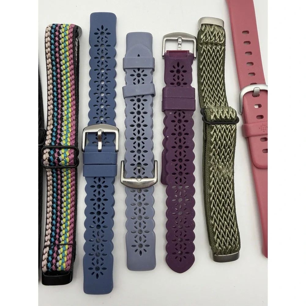 FITBIT LUX  Band Set Of 7, Silicone And Weaved Cloth. Read Description 🖤